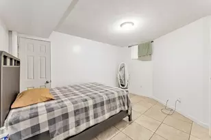 15 Fairmount St, Boston, MA 02124 - Photo 25