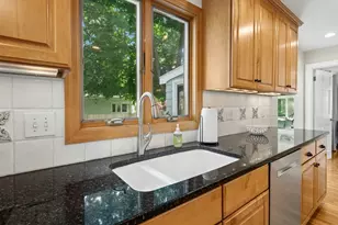 30 Shetland Rd, Marblehead, MA 01945 - Photo 13