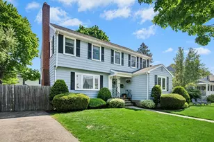 30 Shetland Rd, Marblehead, MA 01945 - Photo 3