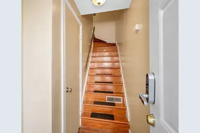 54 Gates  St #2, Lowell, MA 01851 - Photo 5