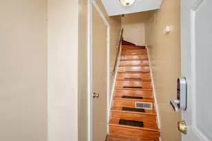 54 Gates St, Lowell, MA 01851 - Photo 5