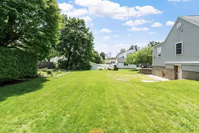 183 Albee St, Fitchburg, MA 01420 - Photo 33