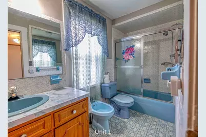 781 Eastern Ave, Fall River, MA 02723 - Photo 9