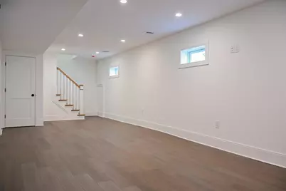 10 Ashwood Street, Worcester, MA 01604 - Photo 31