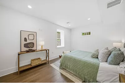 10 Ashwood Street, Worcester, MA 01604 - Photo 17