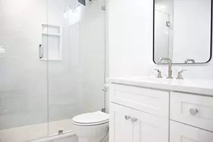 10 Ashwood St, Worcester, MA 01604 - Photo 11