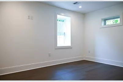 10 Ashwood Street, Worcester, MA 01604 - Photo 15