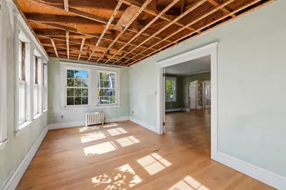 9 Cedar St, Marblehead, MA 01945 - Photo 11