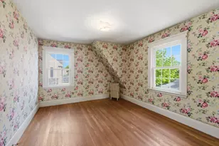 9 Cedar St, Marblehead, MA 01945 - Photo 17