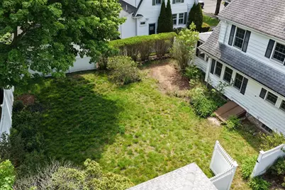 9 Cedar St, Marblehead, MA 01945 - Photo 25
