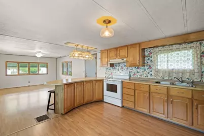 48 Easy Street, Raynham, MA 02767 - Photo 7