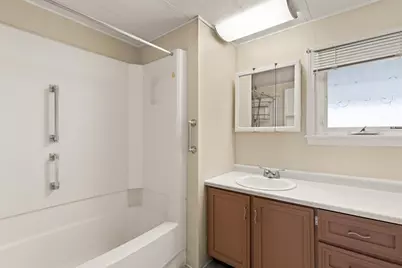 48 Easy Street, Raynham, MA 02767 - Photo 11