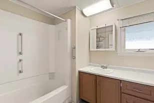 48 Easy St, Raynham, MA 02767 - Photo 11