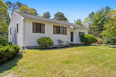 17 Dry Hollow Ln, Mashpee, MA 02649 - Photo 1