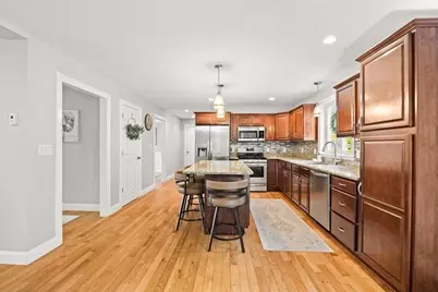 85 Crescent St, West Bridgewater, MA 02379 - Photo 11