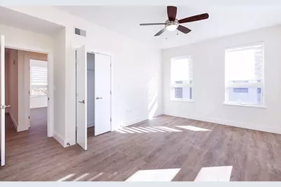 40 Fisher Ave #202, Boston, MA 02120 - Photo 3