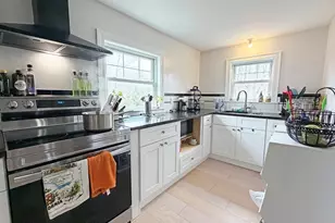 75-77 Dale St, Waltham, MA 02451 - Photo 7