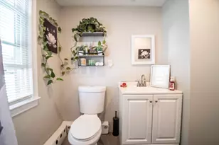 85 Farnsworth, Springfield, MA 01107 - Photo 7