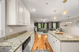 128 S Park St, Haverhill, MA 01835 - Photo 9