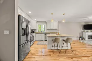 128 S Park St, Haverhill, MA 01835 - Photo 5