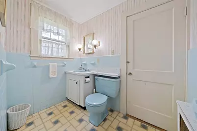 627 S Franklin St, Holbrook, MA 02343 - Photo 25