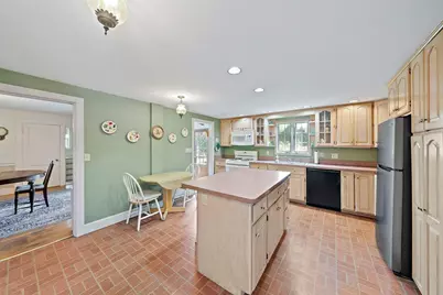627 S Franklin St, Holbrook, MA 02343 - Photo 3