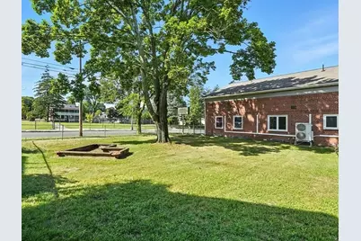 222-224 Main St, Springfield, MA 01151 - Photo 9