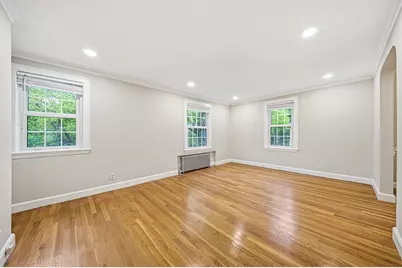 33 Harvard St #2, Arlington, MA 02476 - Photo 7