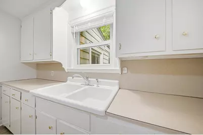 33 Harvard St #2, Arlington, MA 02476 - Photo 23