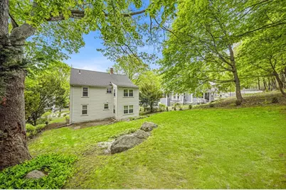 33 Harvard St #2, Arlington, MA 02476 - Photo 3