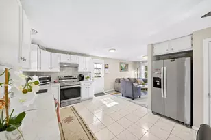 8 Sparrow Ln, Peabody, MA 01960 - Photo 15