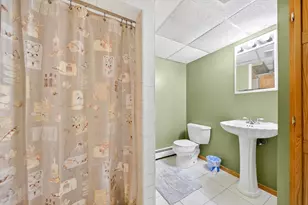 8 Sparrow Ln, Peabody, MA 01960 - Photo 31