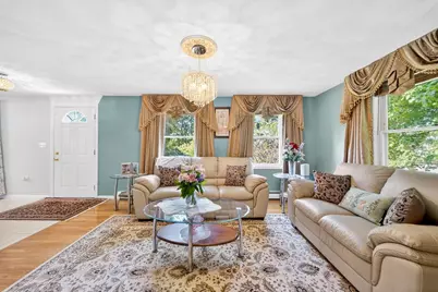 8 Sparrow Ln, Peabody, MA 01960 - Photo 9