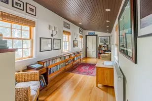 27 Maverick St, Marblehead, MA 01945 - Photo 11