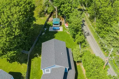 27 Maverick St, Marblehead, MA 01945 - Photo 27