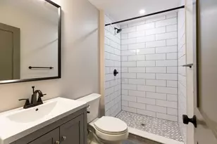 206 L St, Boston, MA 02127 - Photo 13