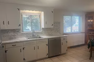23 Batchelder Ave, Peabody, MA 01960 - Photo 11