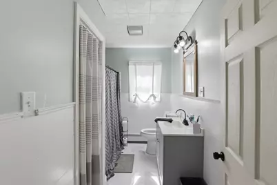 8 Deer St, Somerset, MA 02726 - Photo 11