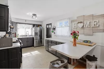 8 Deer St, Somerset, MA 02726 - Photo 3
