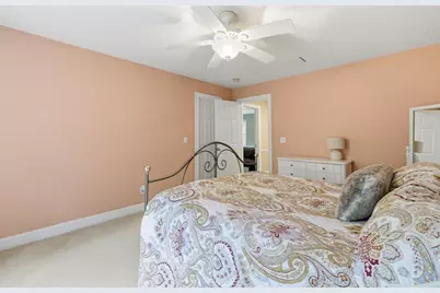 8 Iroquois Ln, Wilbraham, MA 01095 - Photo 23