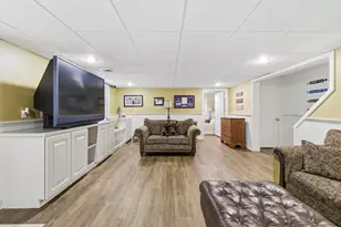 8 Iroquois Ln, Wilbraham, MA 01095 - Photo 39