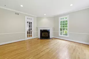 8 Iroquois Ln, Wilbraham, MA 01095 - Photo 9