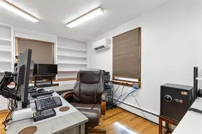 91 Sycamore St, Swansea, MA 02777 - Photo 21