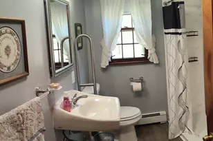 35 Pine St, Westfield, MA 01085 - Photo 11