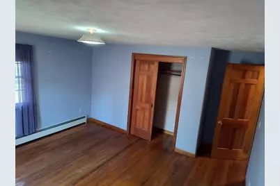 35 Pine St, Westfield, MA 01085 - Photo 9