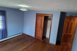 35 Pine St, Westfield, MA 01085 - Photo 9