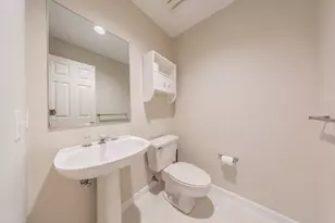 49 Bishops Forest Dr, Waltham, MA 02452 - Photo 19