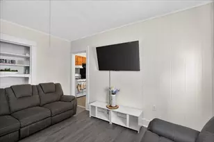 310 Oakland St, Springfield, MA 01108 - Photo 27