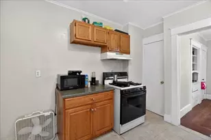 310 Oakland St, Springfield, MA 01108 - Photo 21