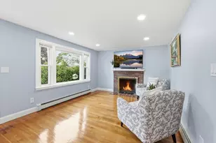 596 Elm St, Marlborough, MA 01752 - Photo 9